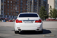 Фото 9 — Аренда белой BMW 7 с водителем в Новосибирске