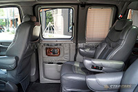Фото 8 — Аренда минивэна Chevrolet Express Explorer в Новосибирске