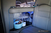 Фото 8 — Прокат лимузина Chrysler 300C Rolls Royce в Новосибирске