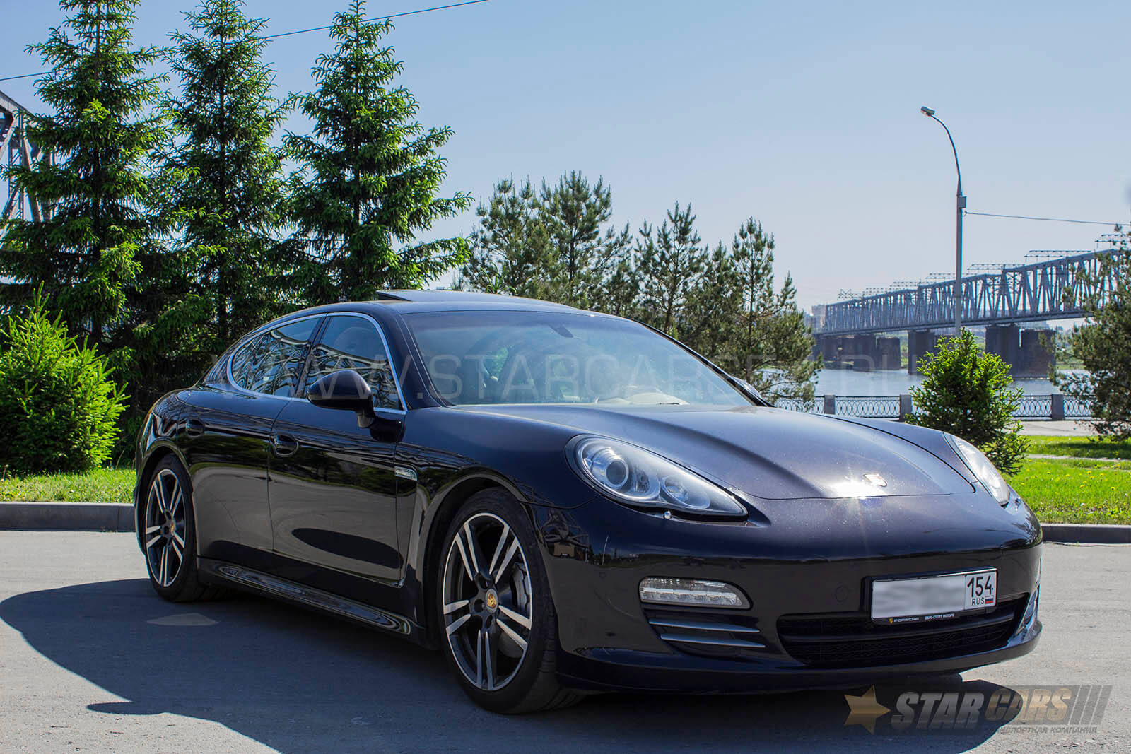 Аренда Porsche Panamera (черная) с водителем