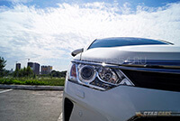 Фото 6 — Аренда белой Toyota Camry v55 Exclusive с водителем в Новосибирске